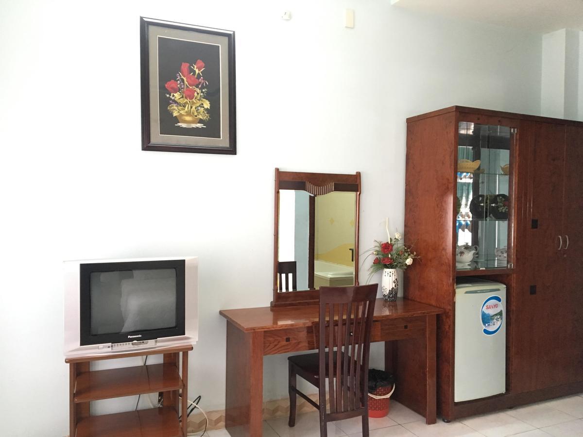 Hoa Anh Dao Hotel Tuy Hoa Exterior photo