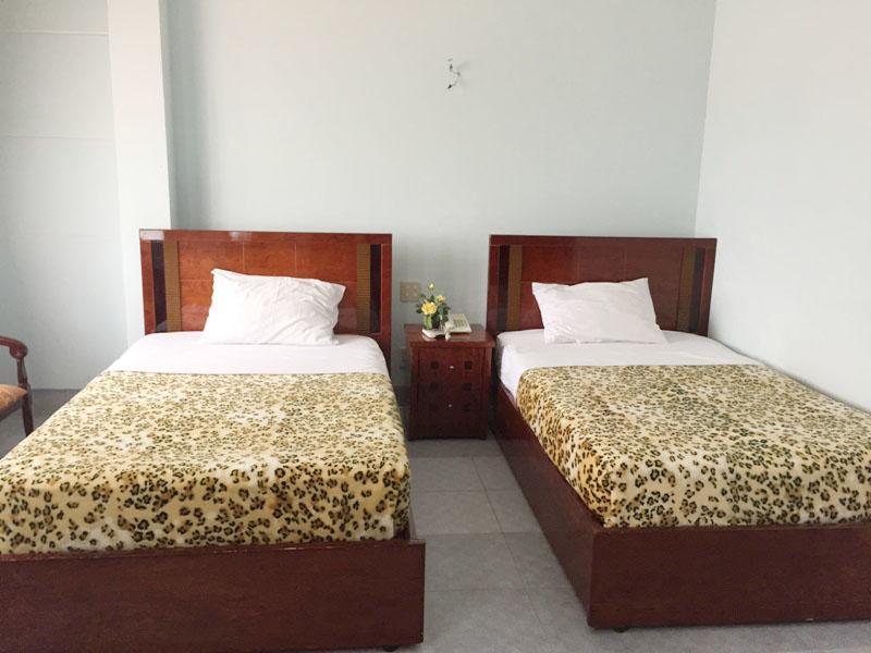 Hoa Anh Dao Hotel Tuy Hoa Exterior photo