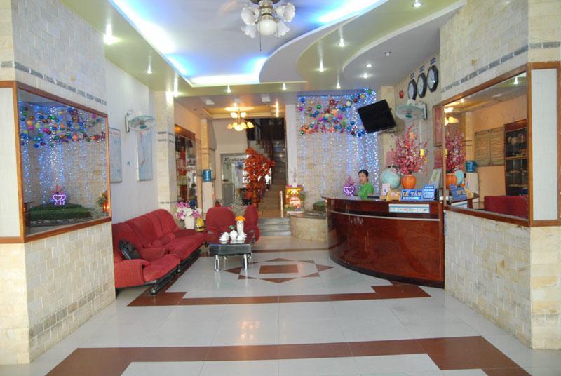 Hoa Anh Dao Hotel Tuy Hoa Exterior photo